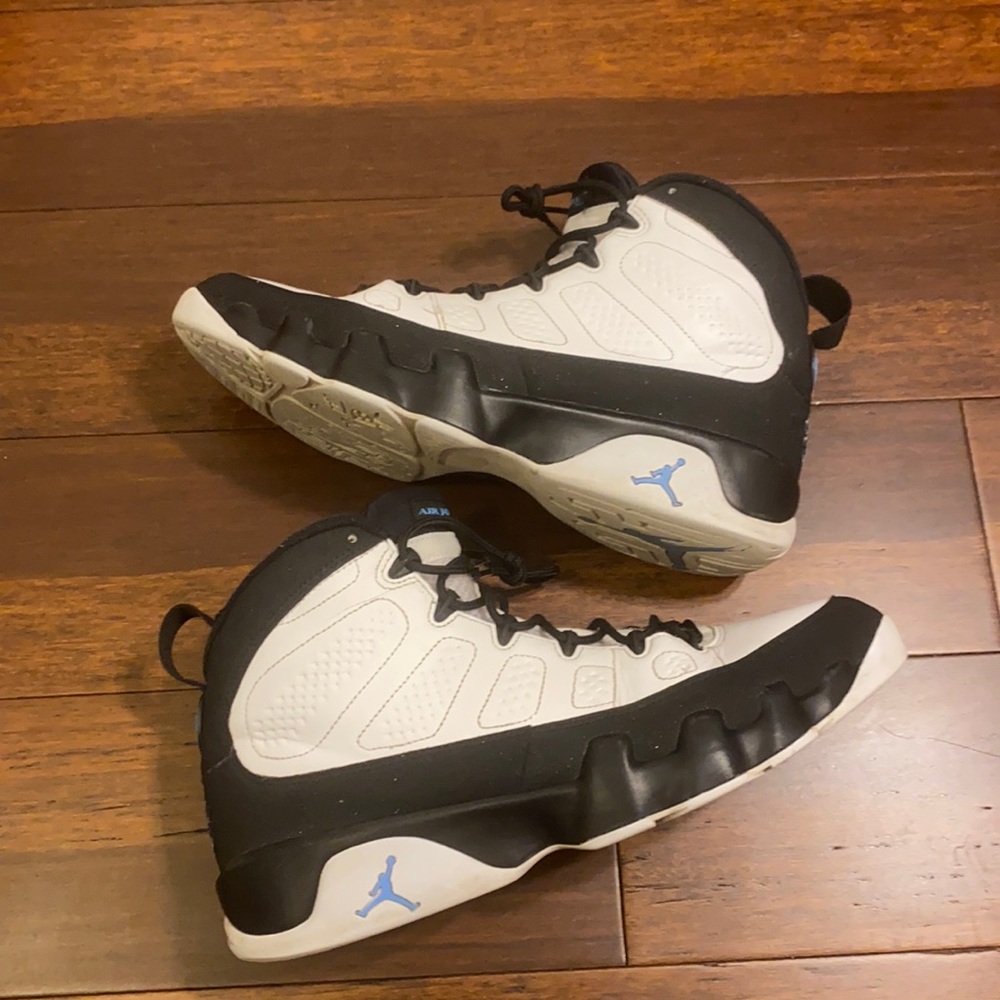 Air Jordan 9 retro university blue